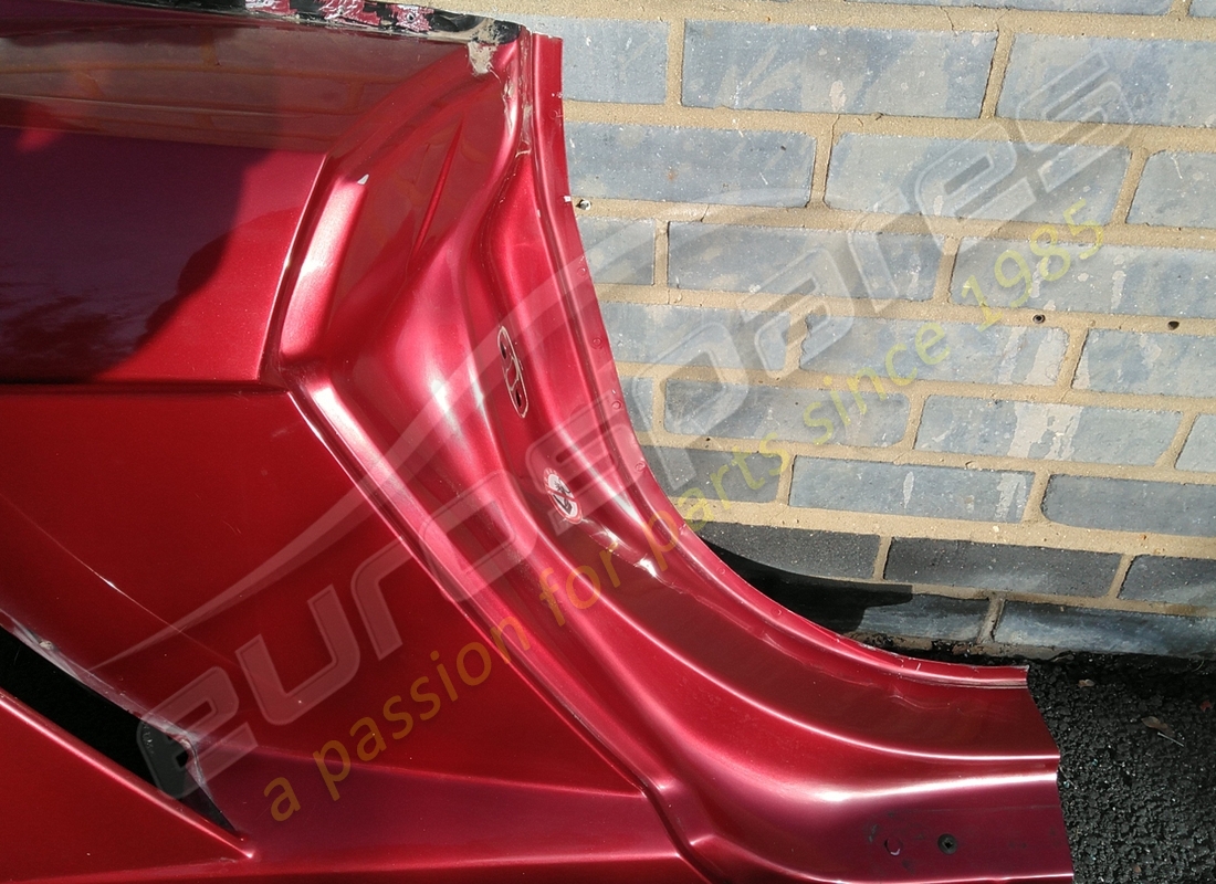 gebrauchter lamborghini rechter hinterer kotflügel. teilenummer 408809604a (2)