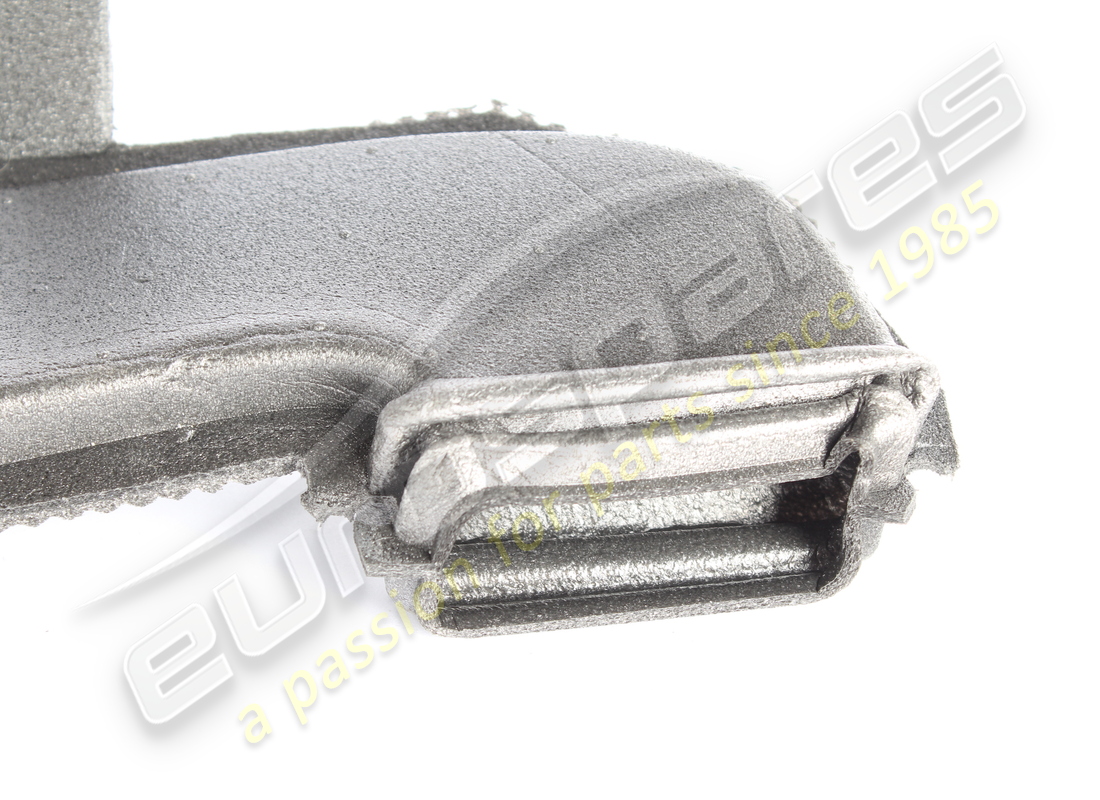 gebraucht maserati hinterer luftkanal. teilenummer 670159734 (2)