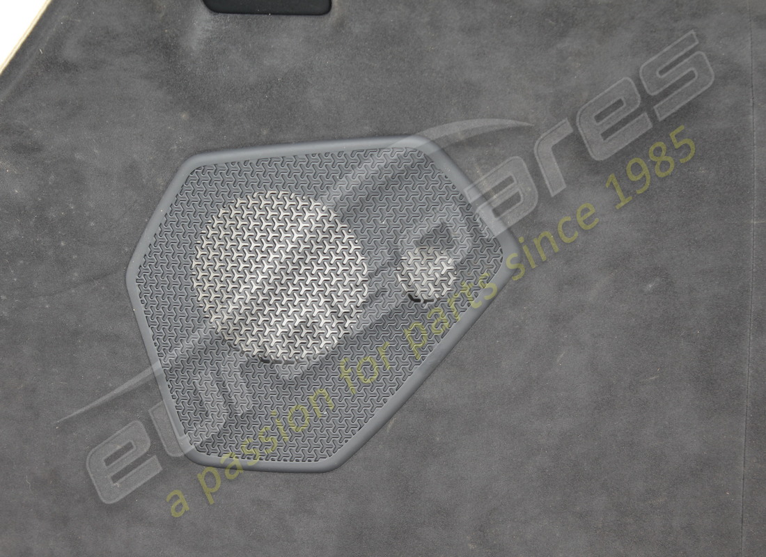 beschädigter lamborghini dachhimmel. teilenummer 4ml867505ljr7 (2)