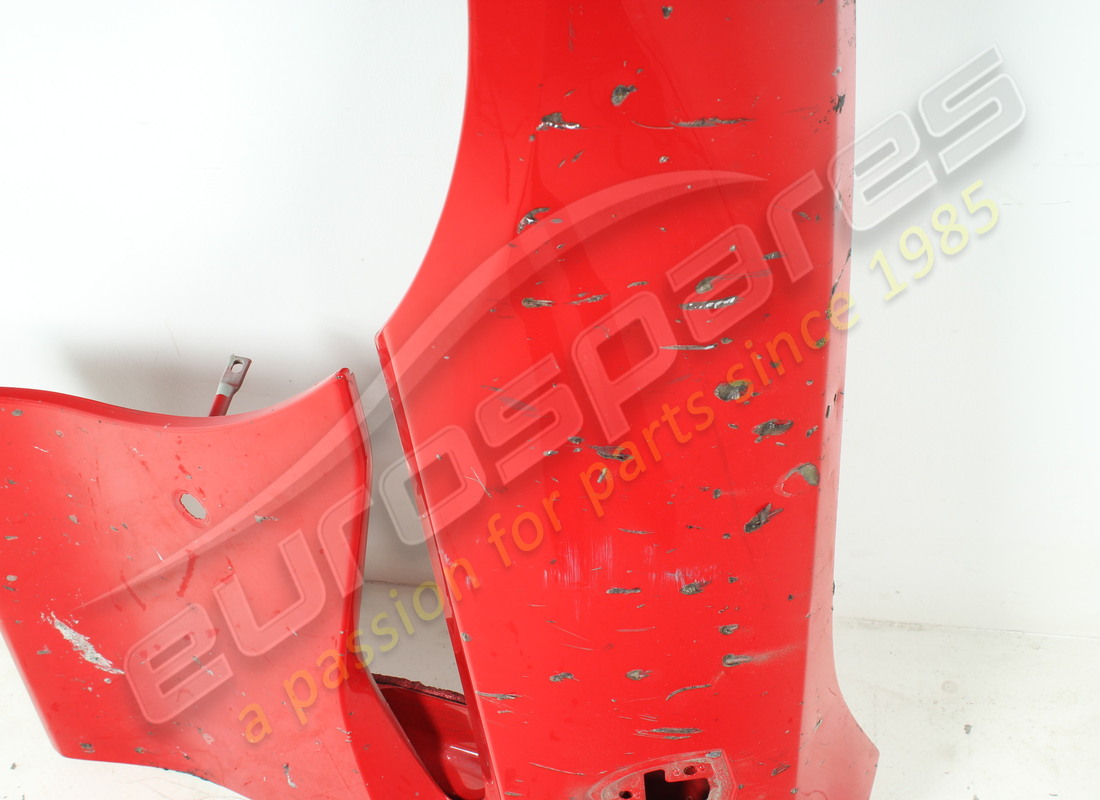 beschädigter ferrari vorderer linker kotflügel. teilenummer 88750311 (5)