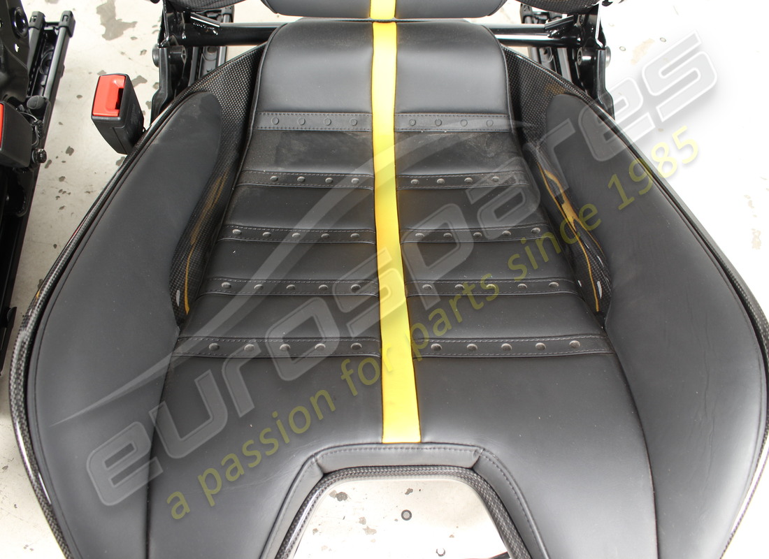 gebraucht ferrari 296 daytona carbon sitze (grösse l). teilenummer eap1490392 (6)