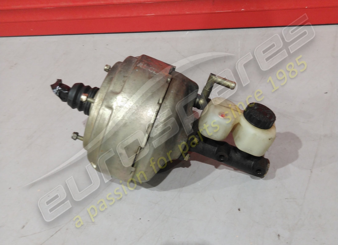 gebrauchter eurospares bremsservo mit reservoir. teilenummer eap1384354 (1)