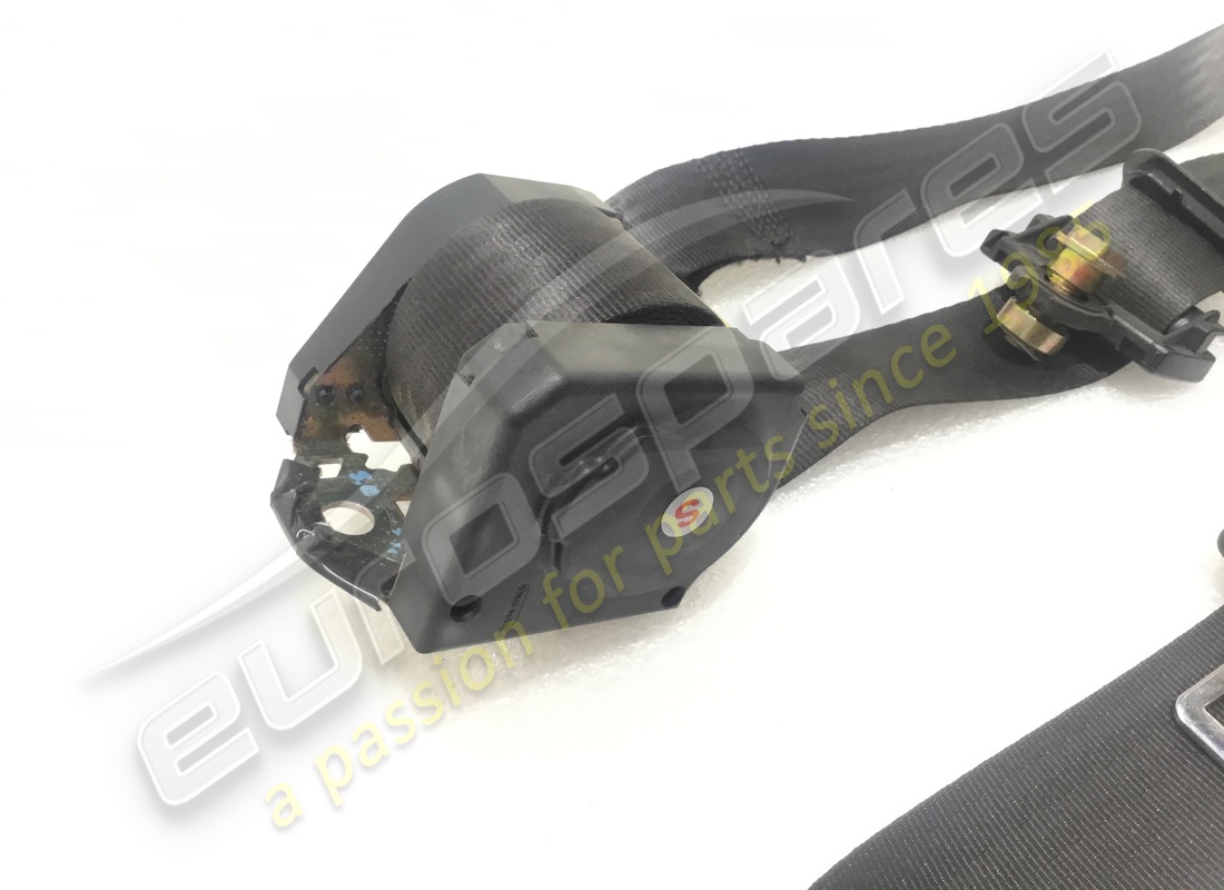 gebrauchter ferrari sicherheitsgurtsatz. teilenummer 64929500 (2)