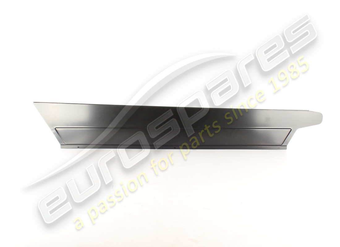 neue eurospares rechte kickplatte. teilenummer 62171900 (2)