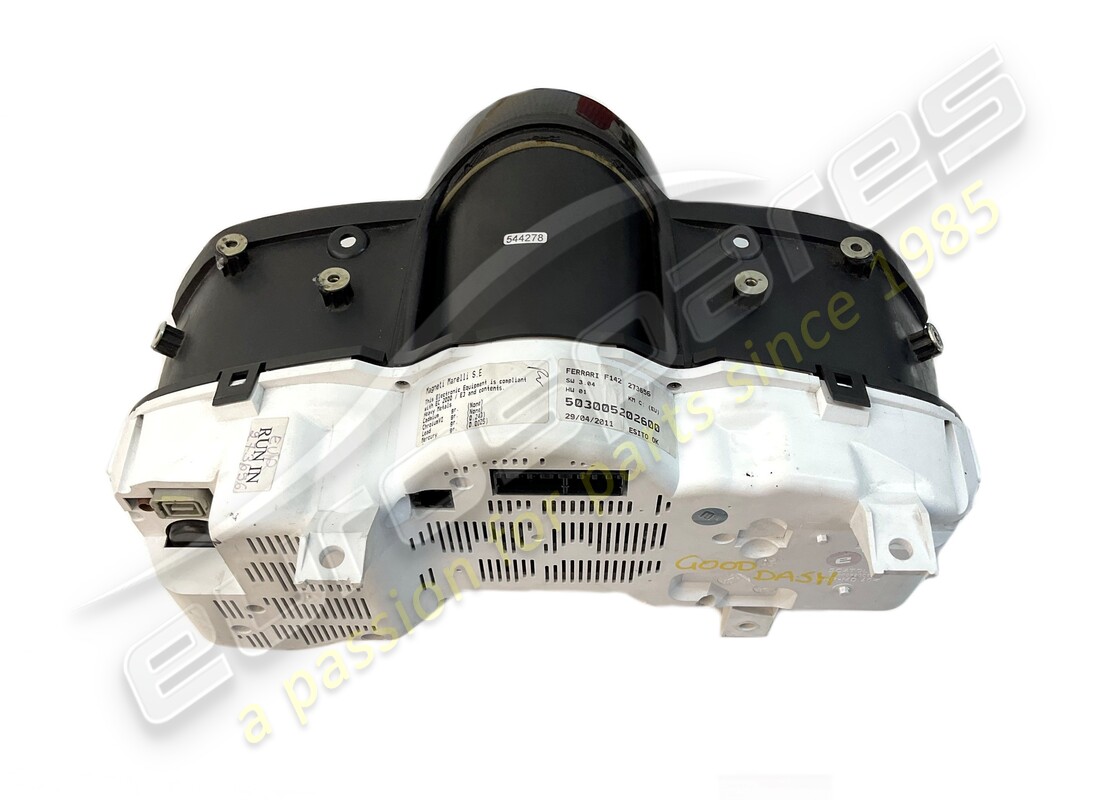 gebrauchter ferrari instrumentenbehälter aus carbon. teilenummer 273656 (2)