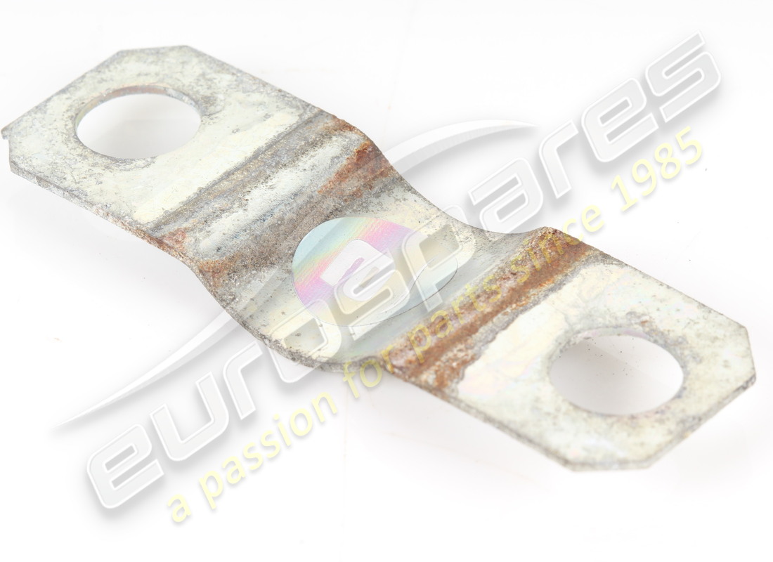 GEBRAUCHT FERRARI UNTERE HALTERUNG. TEILENUMMER 260072 (2) gebraucht ferrari untere halterung. teilenummer 260072 (2)