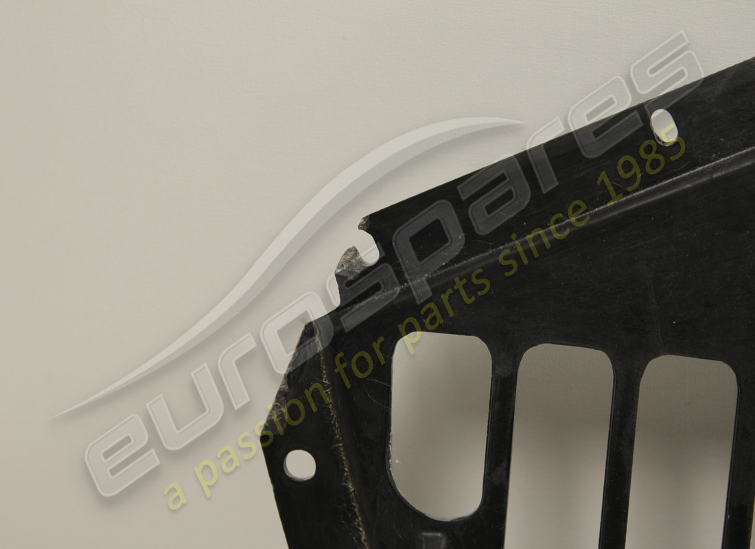 neu (andere) lamborghini unterboden. teilenummer 400825201c (4)