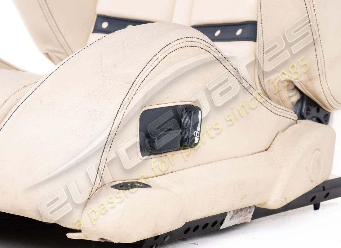 gebrauchter ferrari lh daytona sitz. teilenummer 69083330 (5)