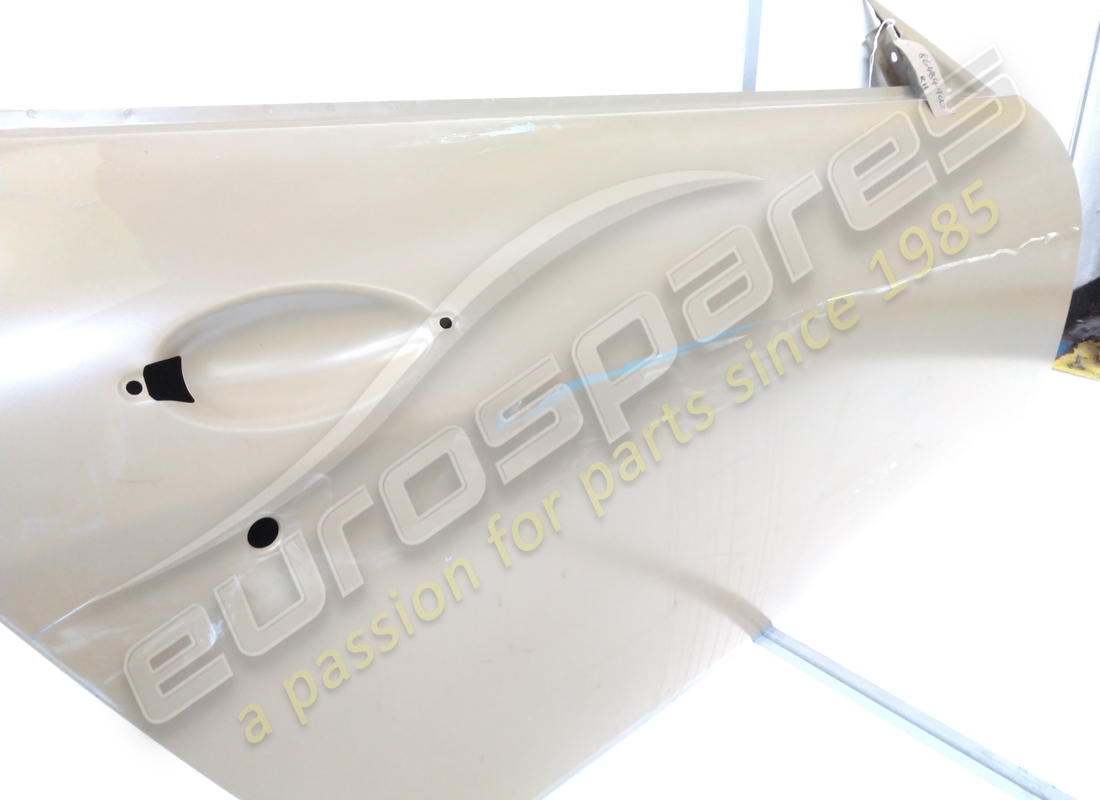 neu maserati rechte vordertürbaugruppe. teilenummer 86484900 (2)