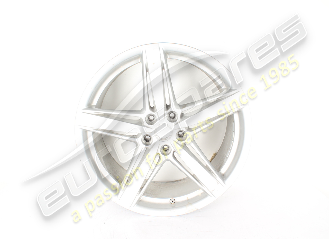 BESCHÄDIGTES Ferrari VORDERRAD. TEILENUMMER 283184 (1)