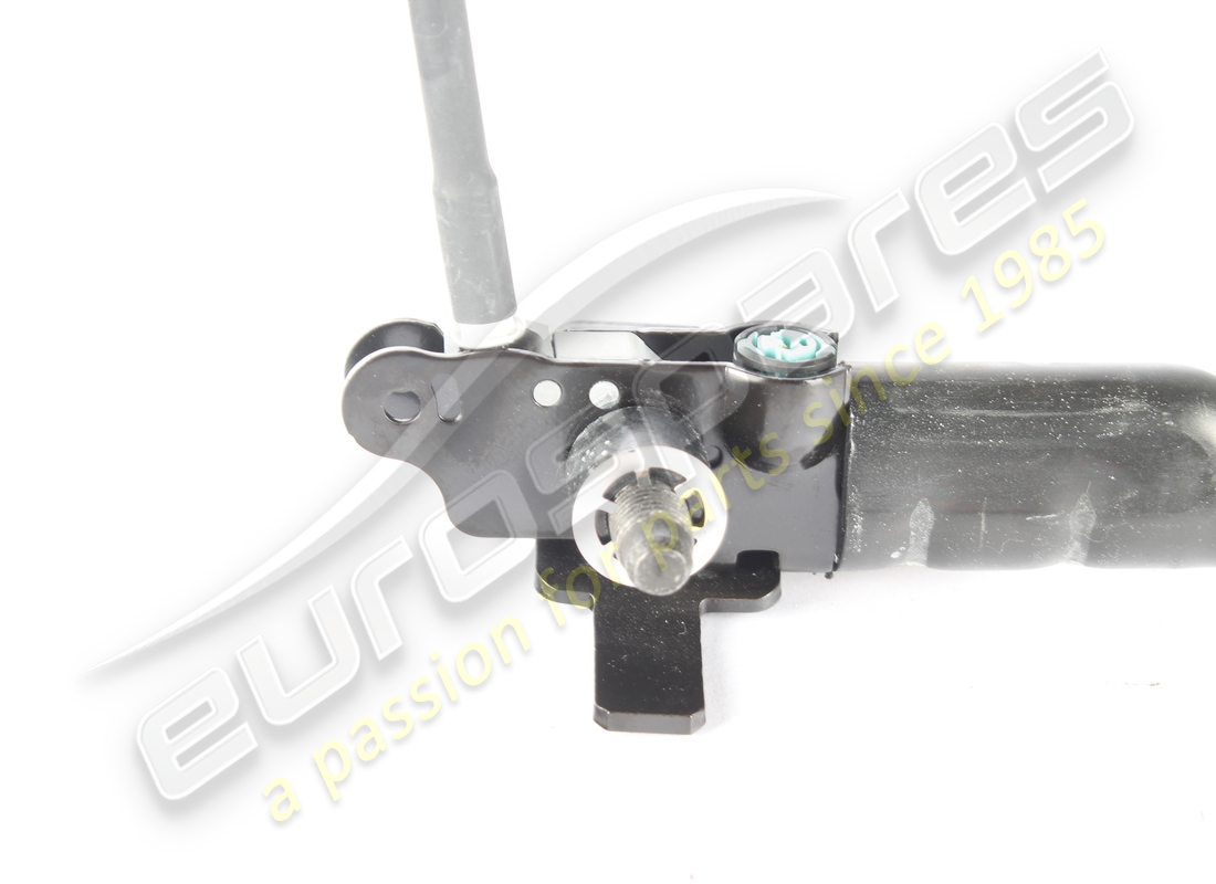 gebraucht maserati linker gurtstrafer. teilenummer 675002169 (2)