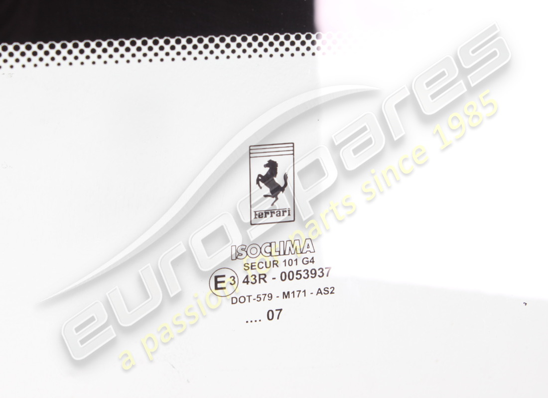 verwendetes ferrari glas für die heckhaube. teilenummer 68074900 (2)
