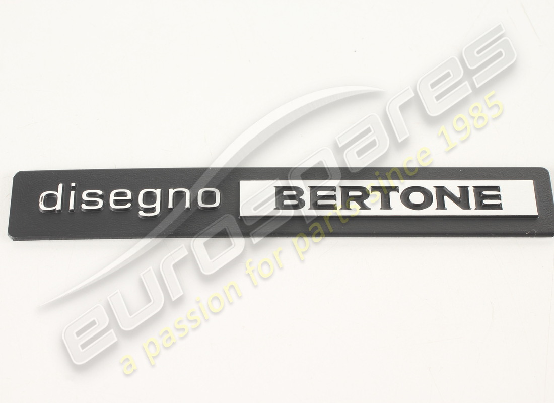 NEU Eurospares FREGIO DISEGNO DI BERTONE . TEILENUMMER 006111447 (1)