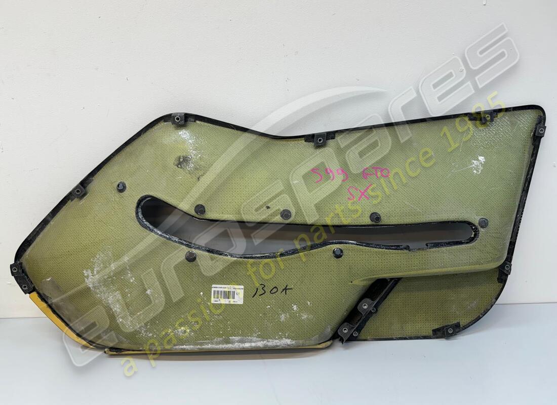 neue ferrari linke türverkleidung (glänzendes carbon). teilenummer 69259300 (2)