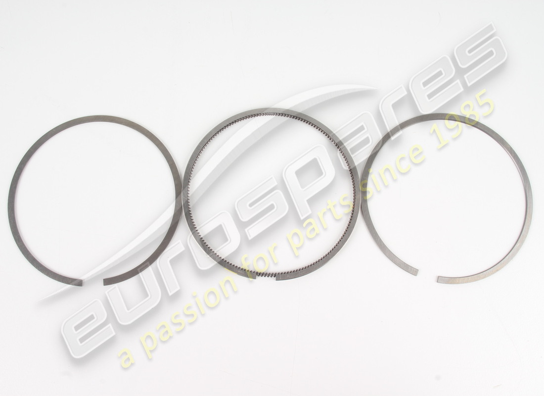 neuer eurospares kolbenringsatz (1 bohrung). teilenummer 126582 (1)