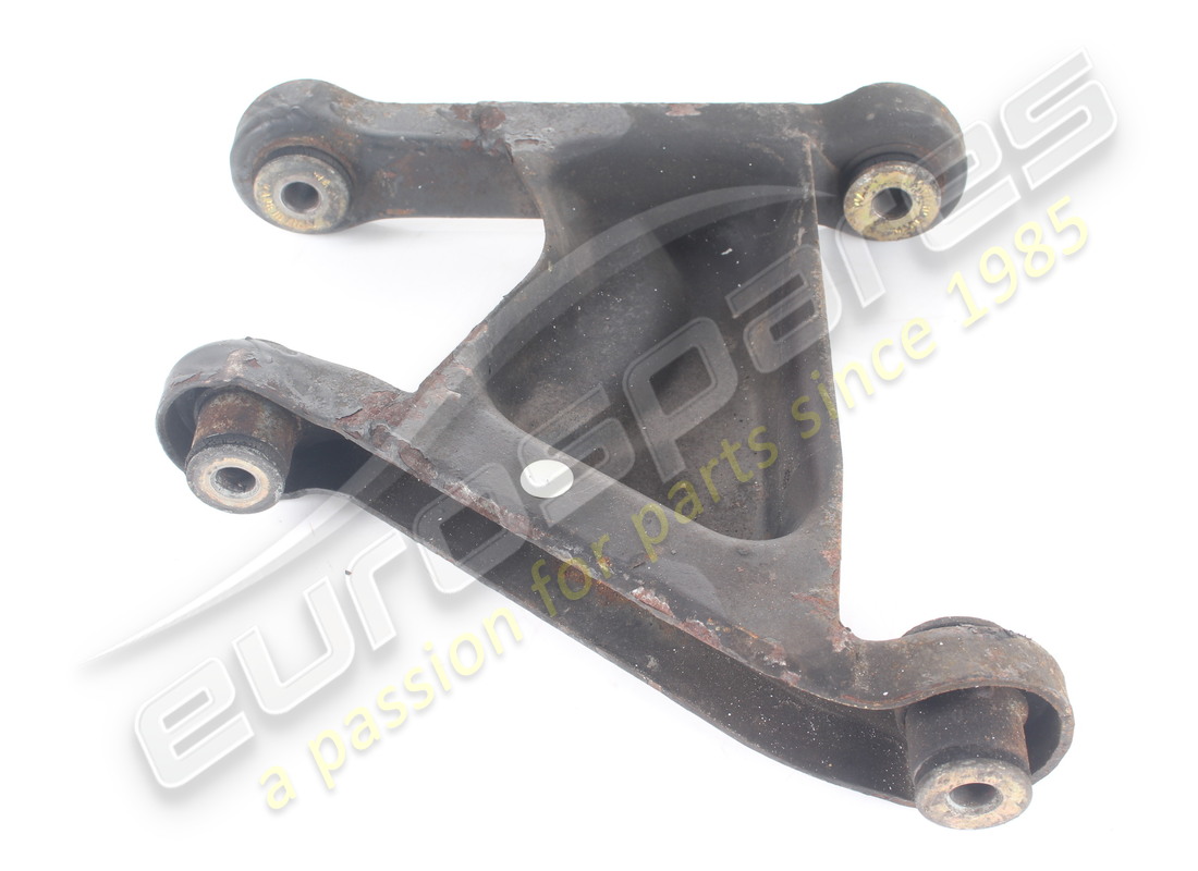USED FERRARI RH REAR SUSPENSION UPPER LEVER. PART NUMBER 115716 (2) used ferrari rh rear suspension upper lever. part number 115716 (2)