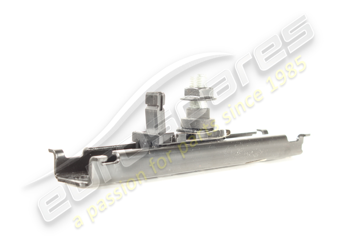 GEBRAUCHTER Maserati SICHERHEITSGURTREGLER . TEILENUMMER 670001425 (1)