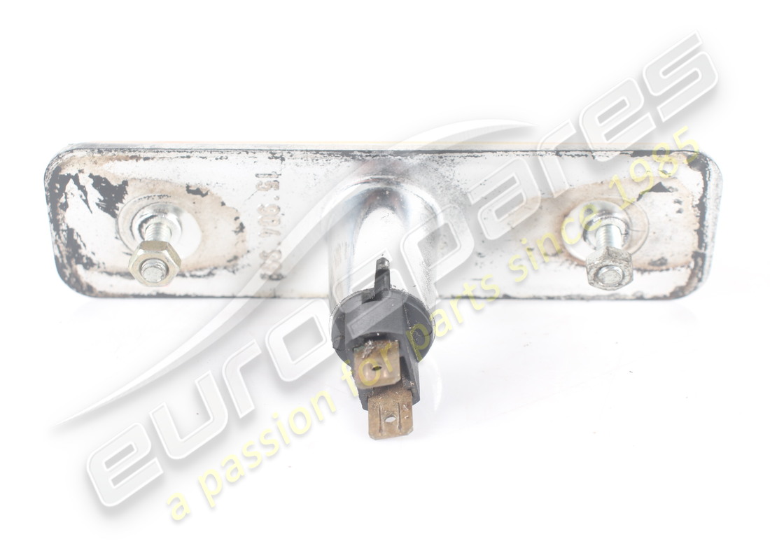 GEBRAUCHTER SEITENBLINKER MASERATI. TEILENUMMER 373180127 (4) gebrauchter seitenblinker maserati. teilenummer 373180127 (4)