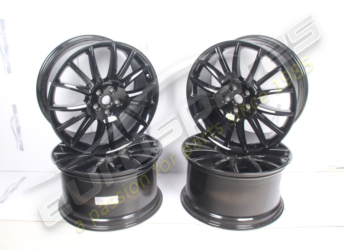 ÜBERHOLTER Maserati 20 RADSATZ . TEILENUMMER 980156308A (1)