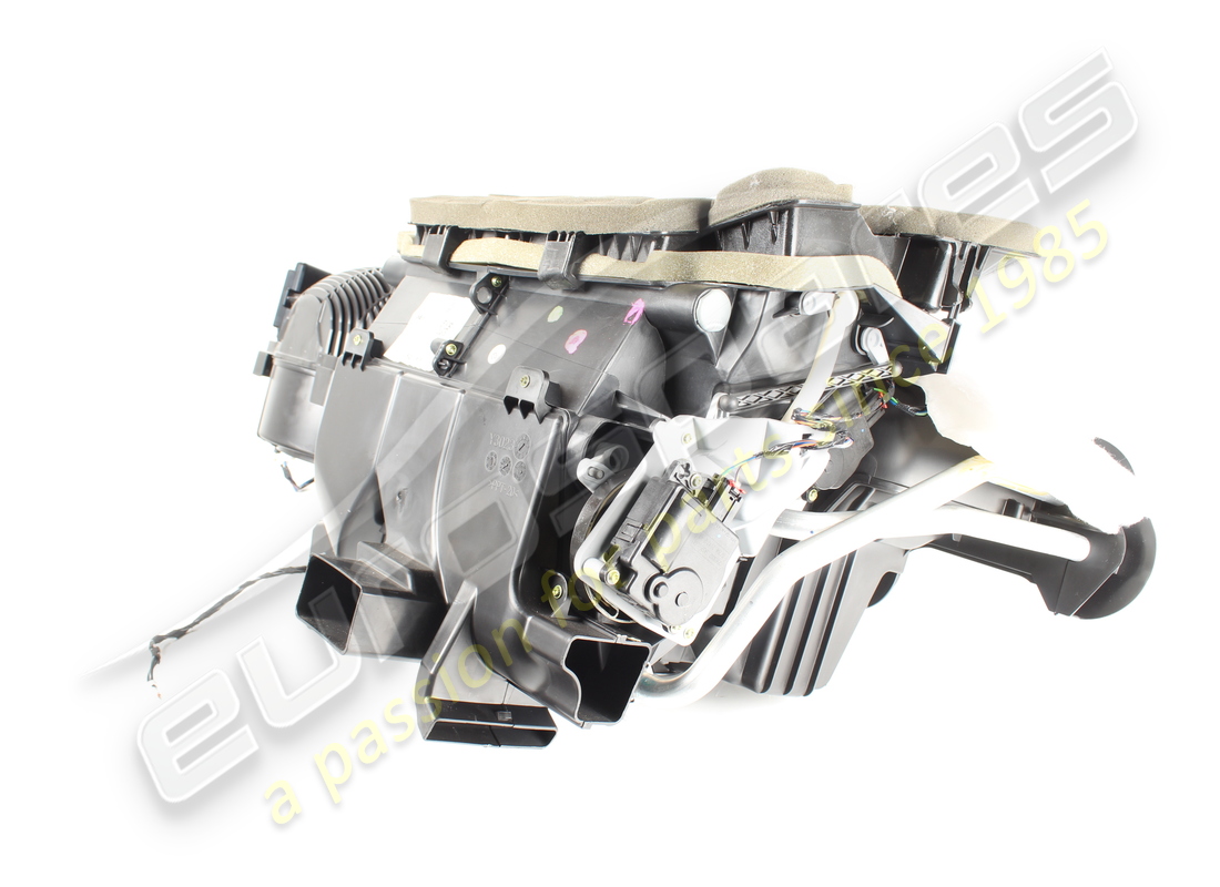 used maserati complete air condition assembly. part number 670009120 (4)