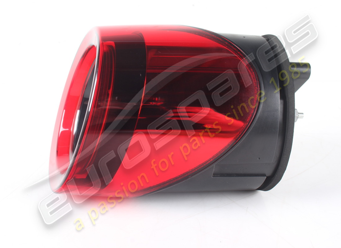 GEBRAUCHTES FERRARI ÄUSSERES RECHTES RÜCKLICHT. TEILENUMMER 317207 (3) gebrauchtes ferrari äusseres rechtes rücklicht. teilenummer 317207 (3)