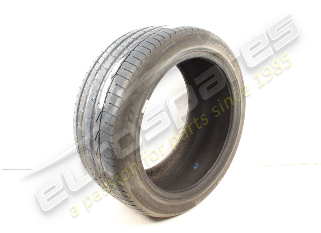 neuer maserati pirelli-reifen p zero xl mgt, 295/40 r20 (110y). teilenummer 670034882 (1)