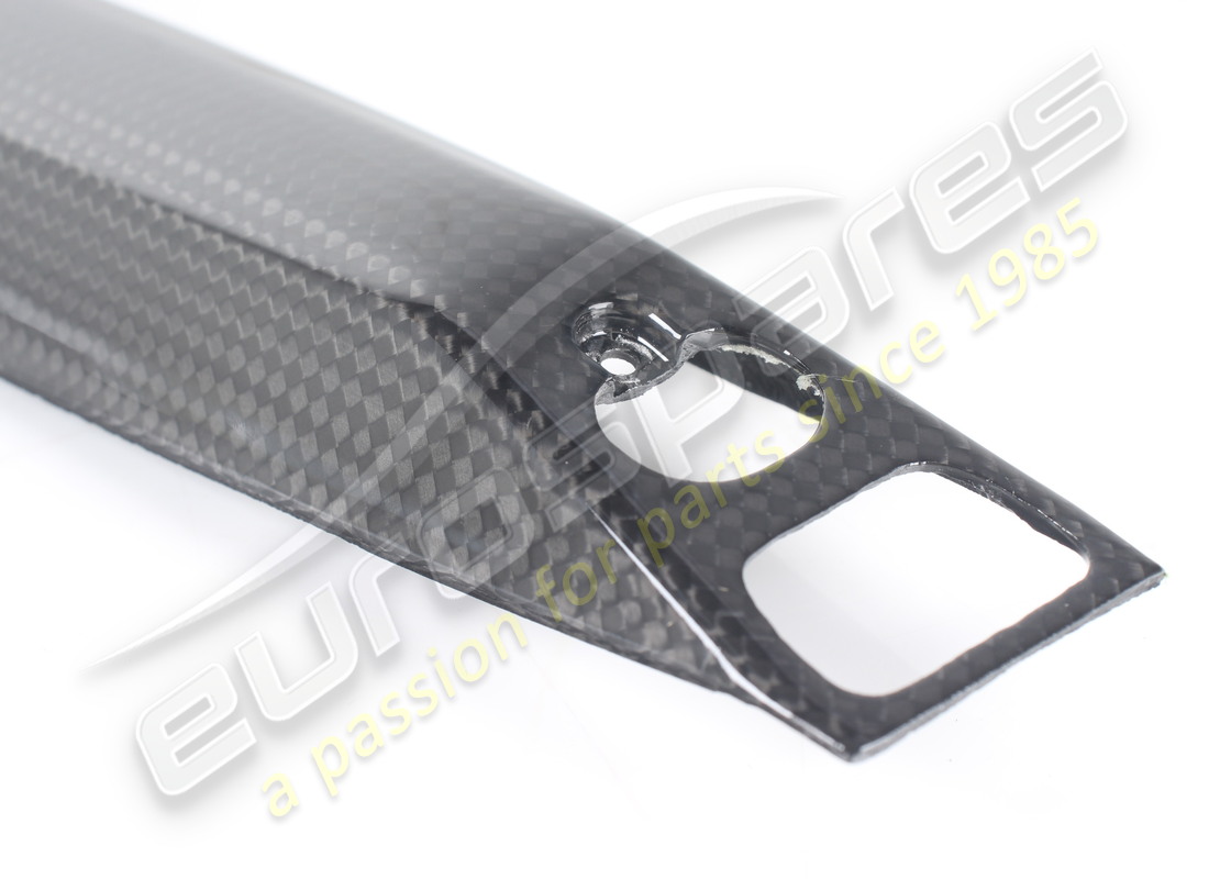 GEBRAUCHT FERRARI UNTERER TEIL DES TUNNELGRIFFES. TEILENUMMER 89148600 (2) gebraucht ferrari unterer teil des tunnelgriffes. teilenummer 89148600 (2)