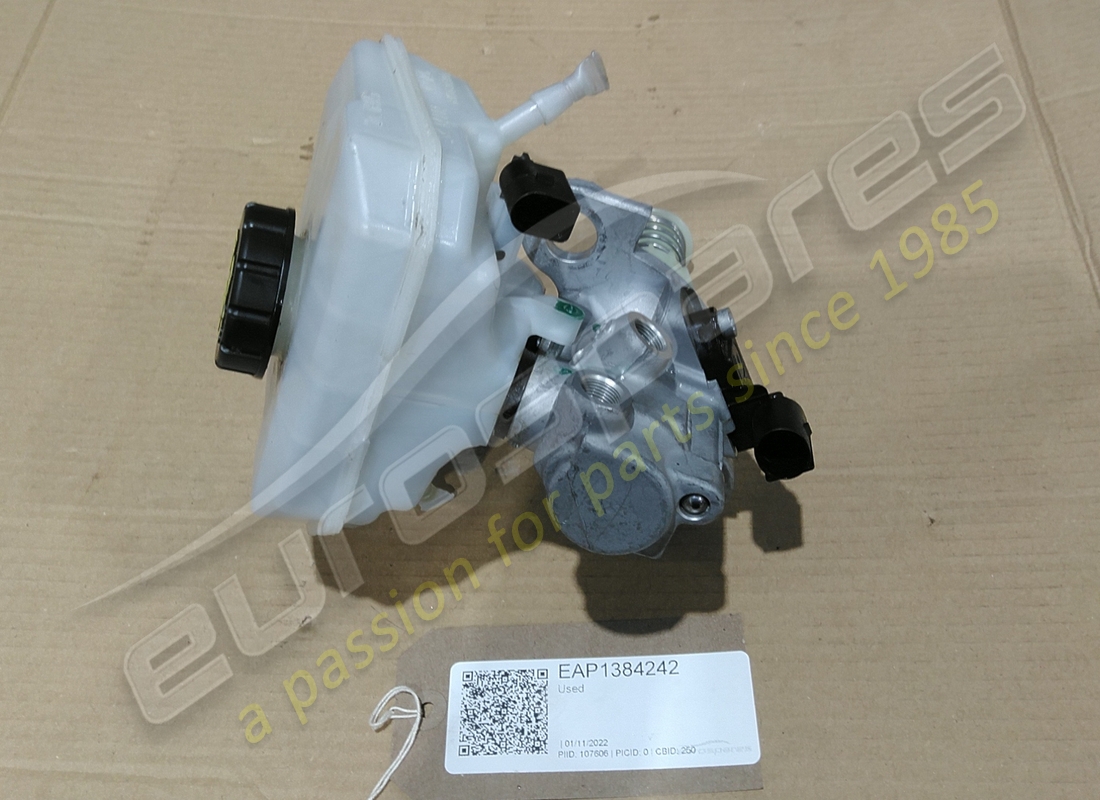 gebraucht eurospares tandem hauptzylinder & behälter. teilenummer eap1384242 (2)