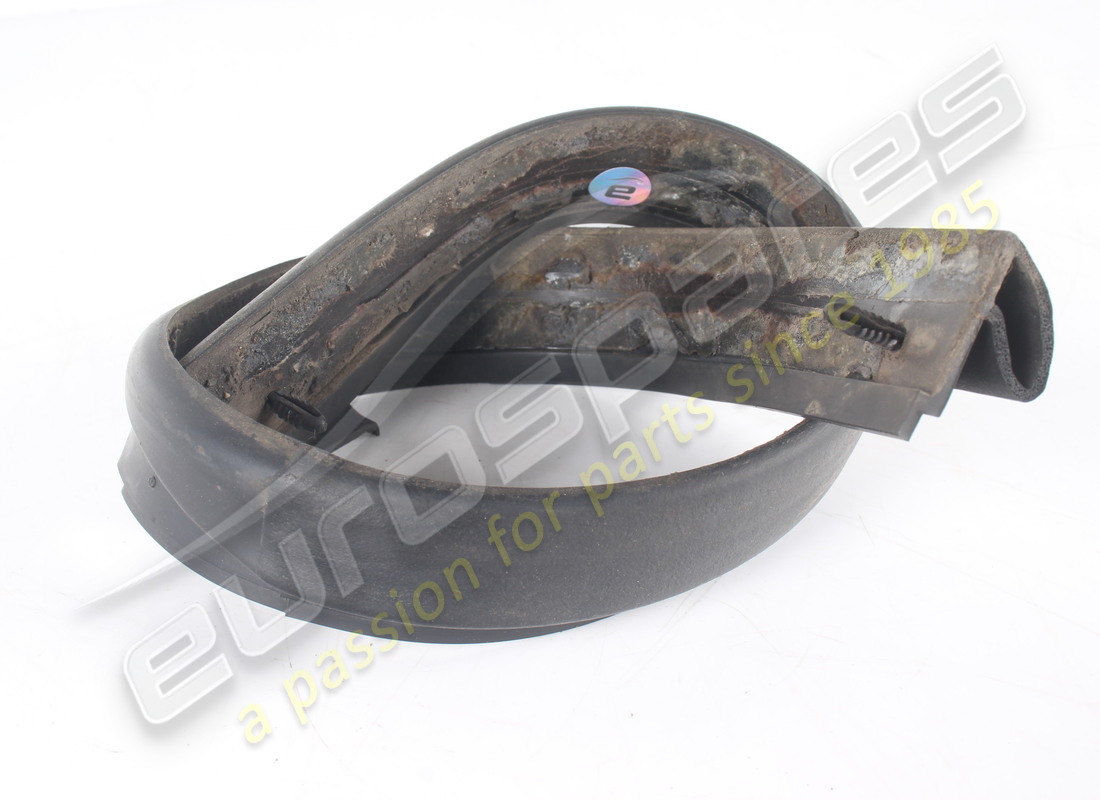 GEBRAUCHTE Ferrari OBERE DICHTUNG FÜR VORDERE STOSSFÄNGER. TEILENUMMER 87220300 (1) GEBRAUCHTE Ferrari OBERE DICHTUNG FÜR VORDERE STOSSFÄNGER. TEILENUMMER 87220300 (1)