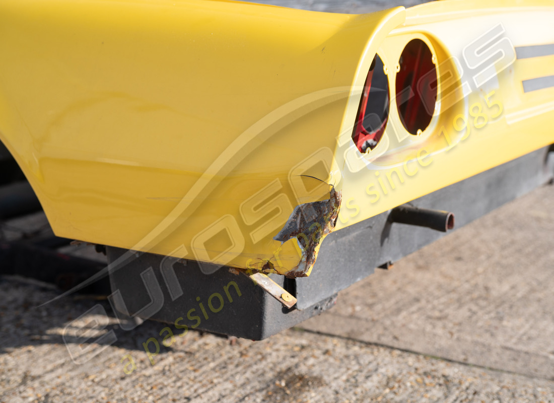 gebraucht ferrari heckwand komplett gtb. teilenummer 61901500 (3)