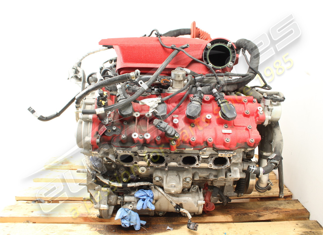 gebraucht ferrari 488 kompletter motor. teilenummer 754023000 (2)