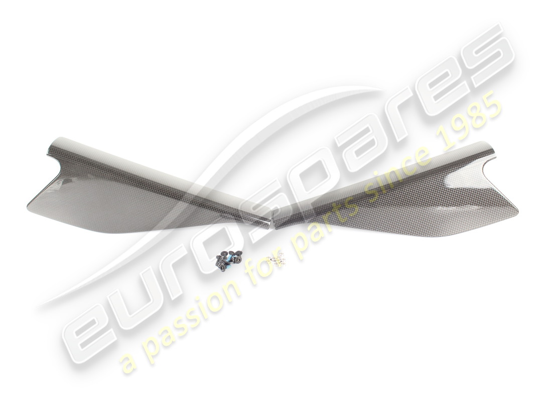 neu ferrari spoiler-kit aus kohlefaser. teilenummer 70003368 (1)