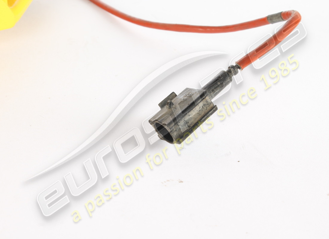 gebrauchter ferrari hinterer linker bremssattel mit belägen. teilenummer 286779 (2)