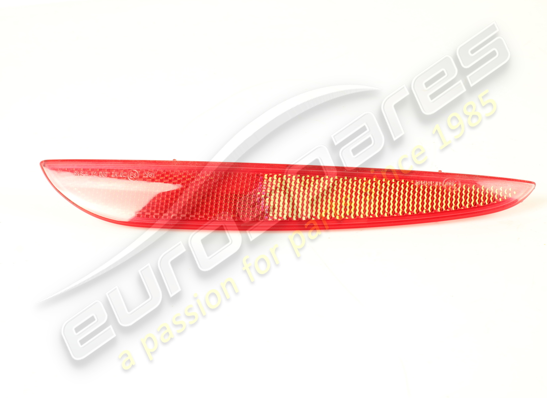 GEBRAUCHTER Maserati RH RETROREFLEKTOR. TEILENUMMER 670001633 (1)