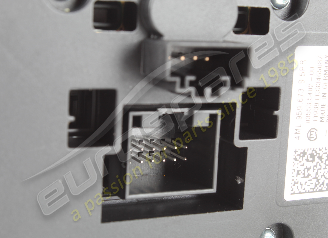 verwendet lamborghini schalterleiste. teilenummer 4ml959673b (3)