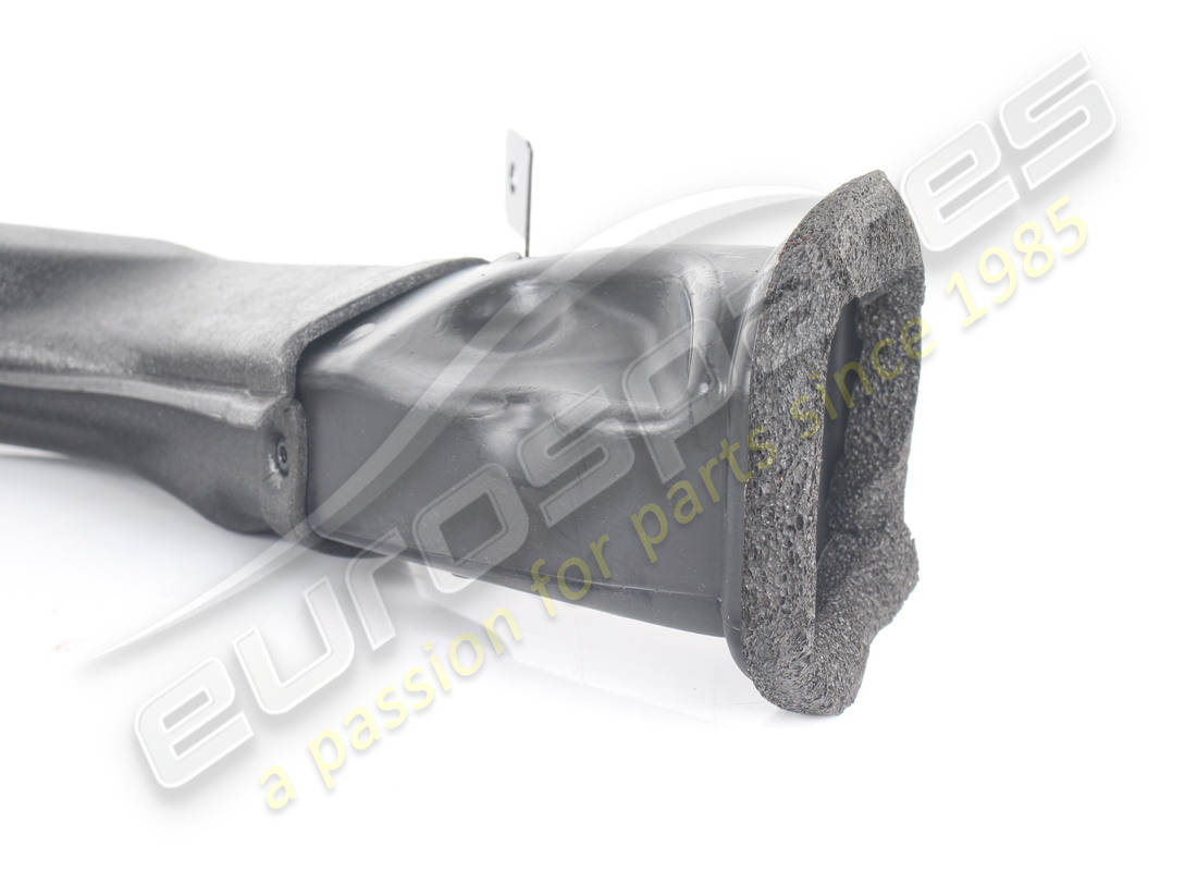 GEBRAUCHT FERRARI LINKER HINTERER KABINENLUFTKANAL. TEILENUMMER 89283600 (4) gebraucht ferrari linker hinterer kabinenluftkanal. teilenummer 89283600 (4)