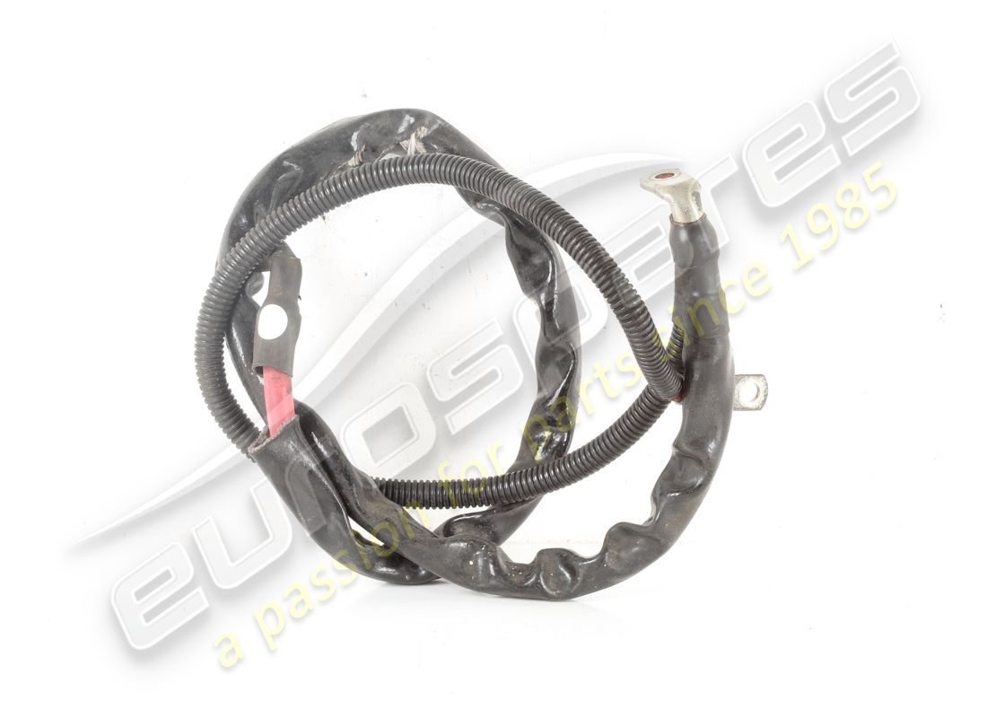 GEBRAUCHTES Maserati ANLASSERKABEL. TEILENUMMER 383010153 (1)