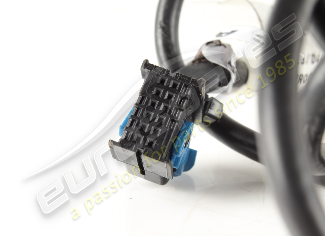 verwendetes ferrari usb-ndm-buchsenkabel. teilenummer 311948 (3)