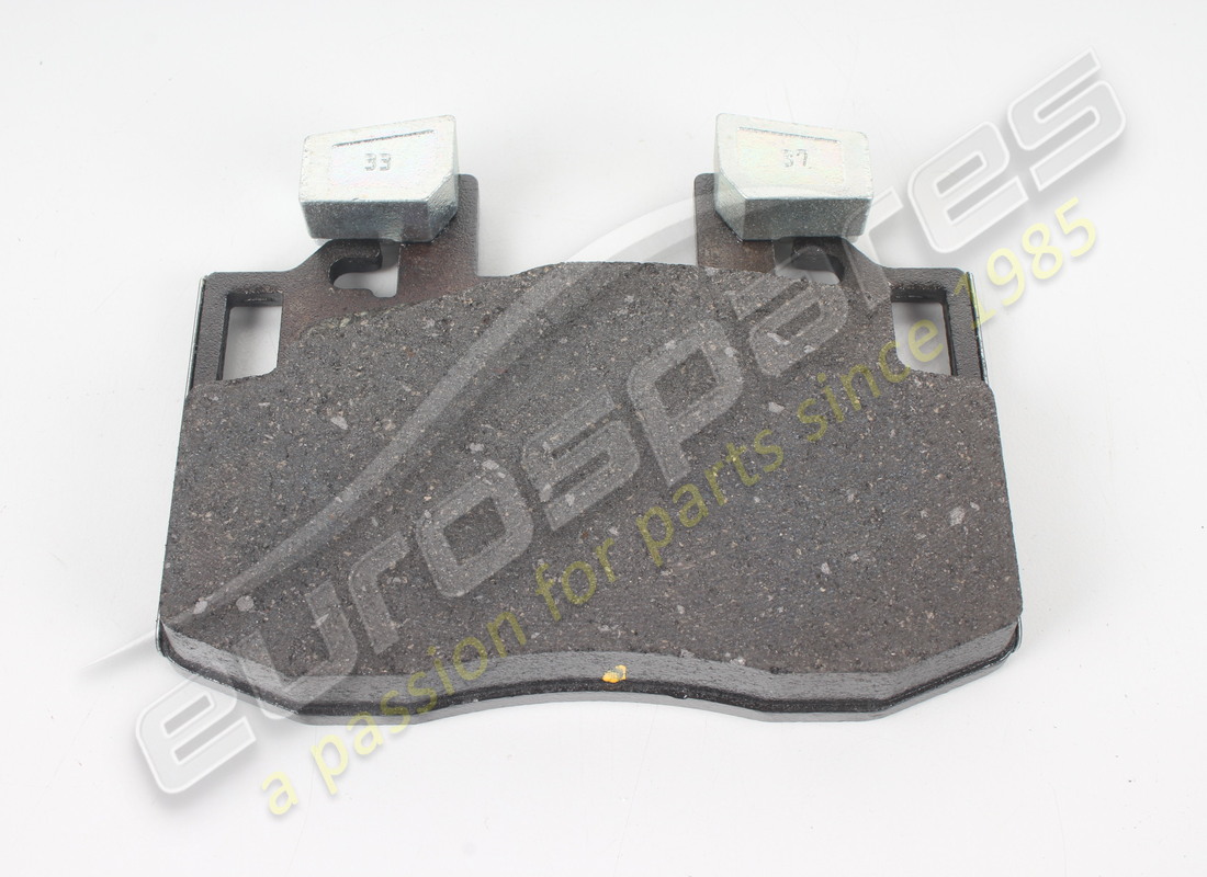 neues maserati frontpad-set. teilenummer 673011098 (2)