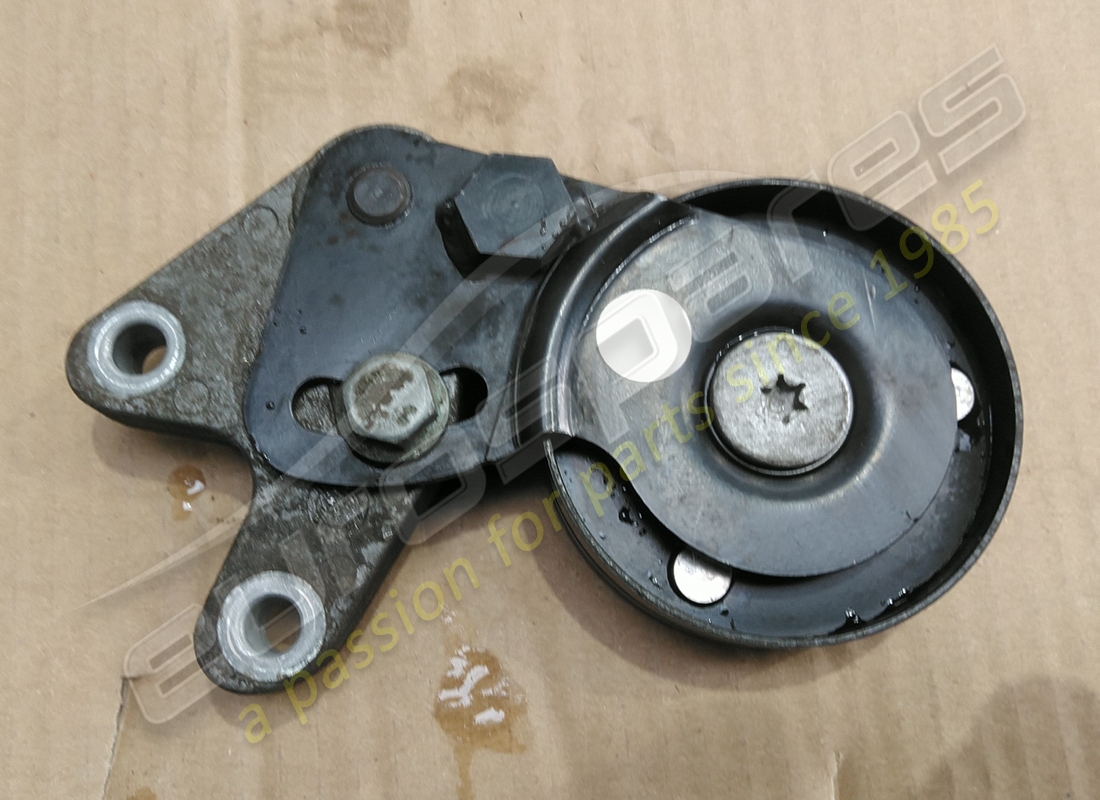 GEBRAUCHTER Lamborghini RIEMENSPANNER . TEILENUMMER 079903133R (1)