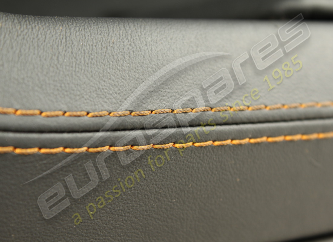 gebrauchte lamborghini türverkleidung. teilenummer 4ml868008001 (3)