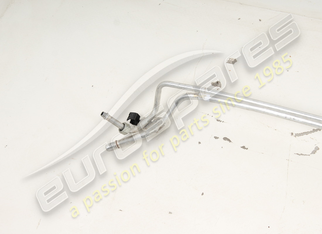gebraucht ferrari unterboden freon lieferung-ret. teilenummer 88898300 (2)