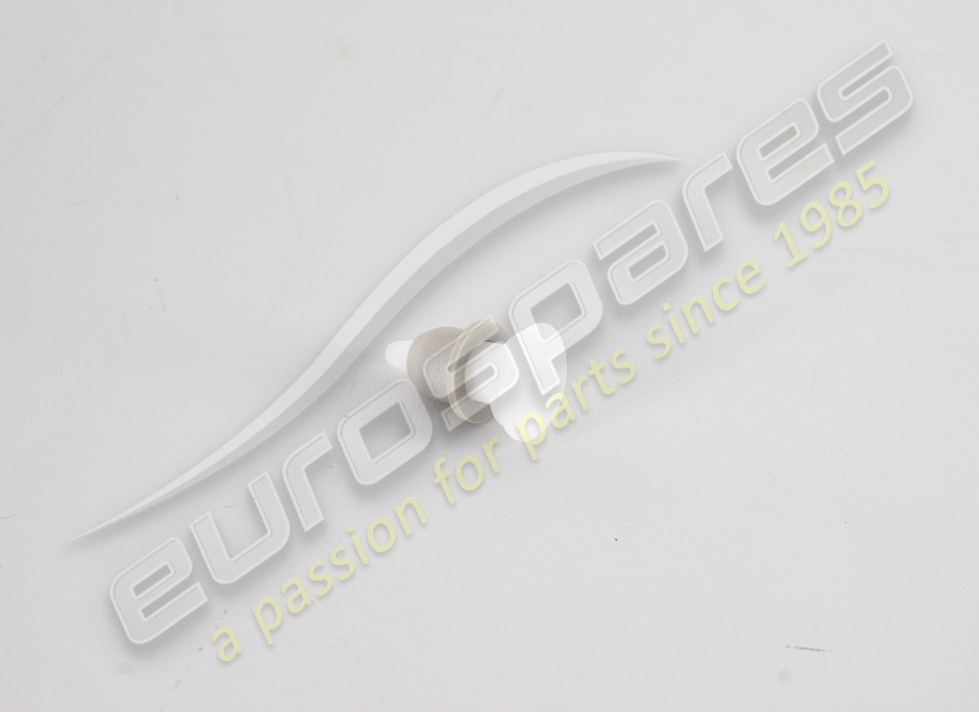 neuer porsche halteclip. teilenummer 95555168902 (1)