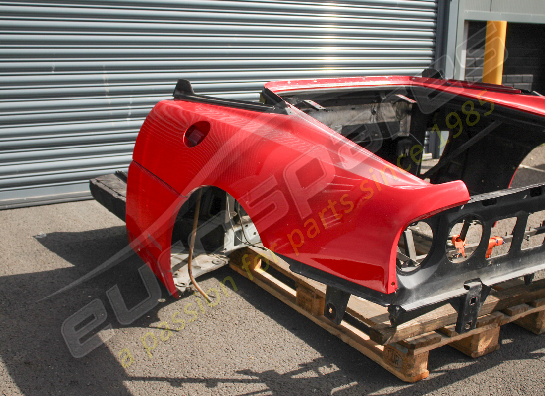 gebrauchtes ferrari komplettes heck - gültig für spider. teilenummer eap1084933 (3)