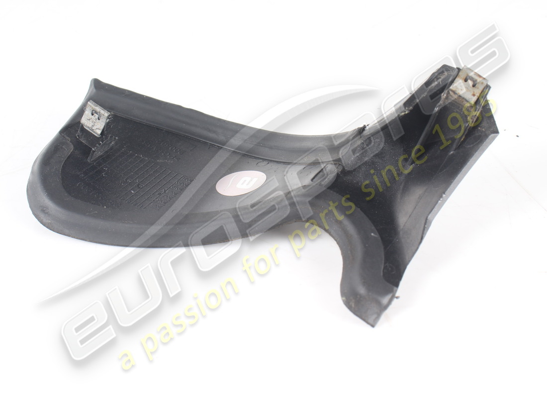 gebrauchte ferrari linke rücklichteinfassung. teilenummer 87931900 (3)