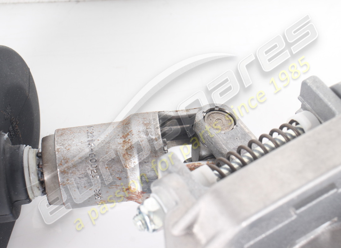 GEBRAUCHTE FERRARI KOMPLETTE LENKSÄULE. TEILENUMMER 320095 (6) gebrauchte ferrari komplette lenksäule. teilenummer 320095 (6)