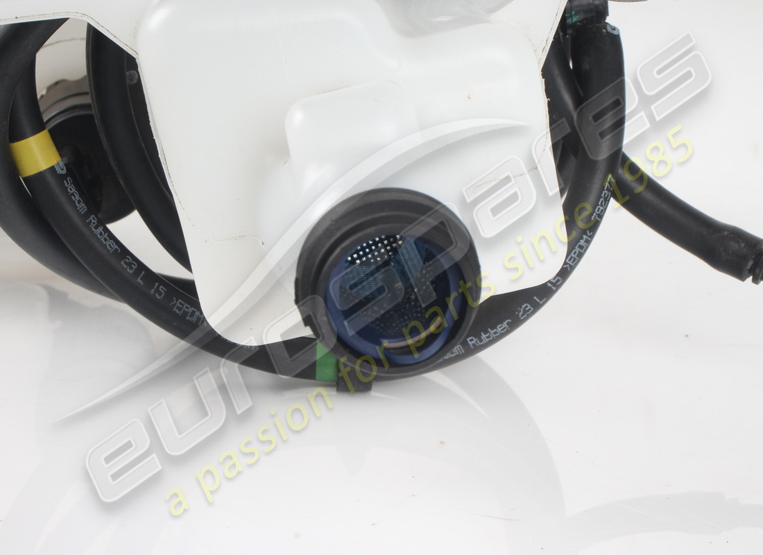 gebraucht ferrari contenitore lavaparabr. komplett. teilenummer 980133 (5)