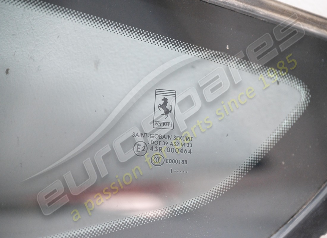 gebraucht ferrari linkes heckfenster. teilenummer 84342500 (2)