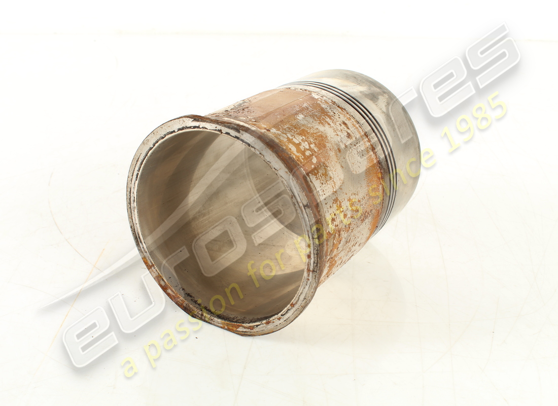 VERWENDET Ferrari ZYLINDERBUCHSE . TEILENUMMER 243339 (1)