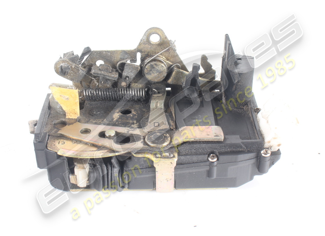 gebrauchtes türschloss hinten rechts maserati. teilenummer 374500246 (3)